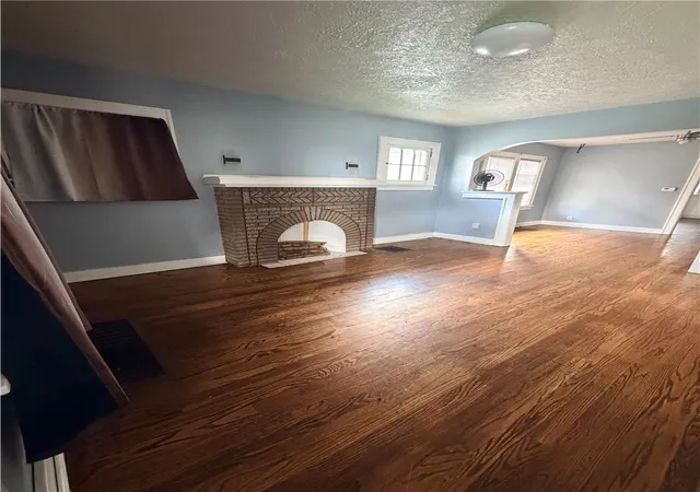 2nd image of 305 Brooklyn Ave, Dayton, OH 45417 | MLS# 966720