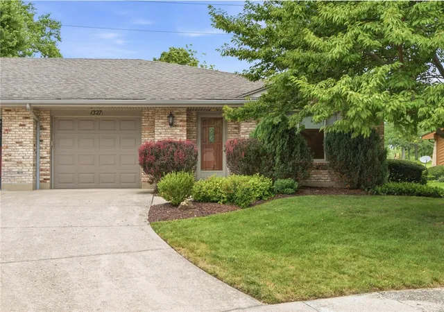 1st image of 1327 Quail Bend Cir, Dayton, OH 45429 | MLS# 965907