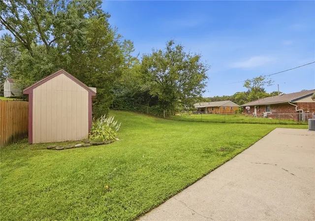 Photo 23 of Sale Pending at 38 Grantwood Dr, Dayton, OH 45449 | MLS# 966705 | Listing updated on 2026-08-21