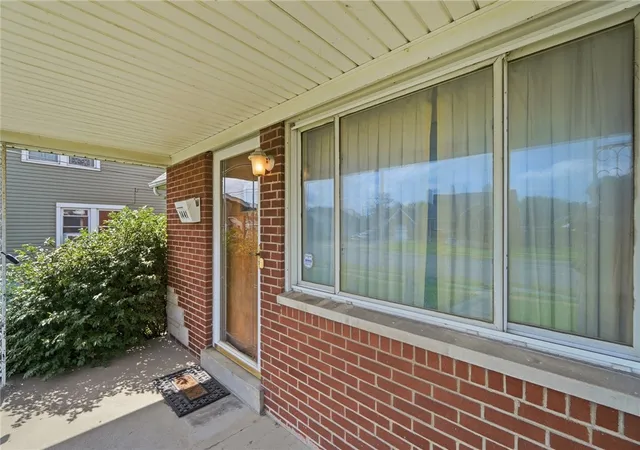Photo 3 of Sale Pending at 1441 Valley St, Dayton, OH 45404 | MLS# 966670 | Listing updated on 2026-08-20