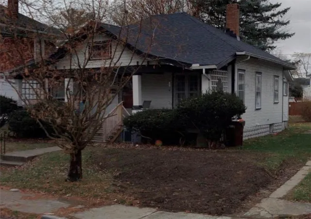Single family home for sale at 1837 S Fountain Ave, Springfield, OH 45506 | MLS# 966800