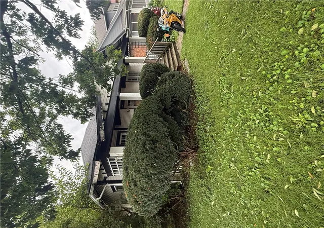 Photo 2 of Single family home for sale at 1837 S Fountain Ave, Springfield, OH 45506 | MLS# 966800 | Listing updated on 2026-08-17