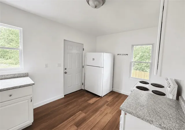 2nd image of 361 Fountain Ave, Dayton, OH 45405 | MLS# 966812