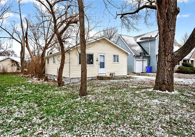 Photo 3 of Single family home for sale at 734 Tyson Ave, Dayton, OH 45417 | MLS# 966798 | Listing updated on 2026-08-18