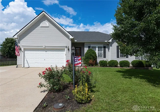 Photo 1 of Sale Pending at 1376 Bareback Trl, Dayton, OH 45434 | MLS# 966735 | Listing updated on 2026-08-20
