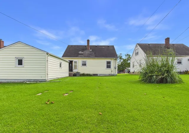 Photo 2 of Single family home for sale at 426 Belmont St, Sidney, OH 45365 | MLS# 966833 | Listing updated on 2026-08-18