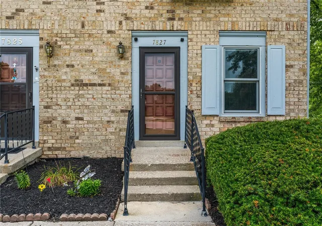 2nd image of 7827 Port Cir, Dayton, OH 45459 | MLS# 965550