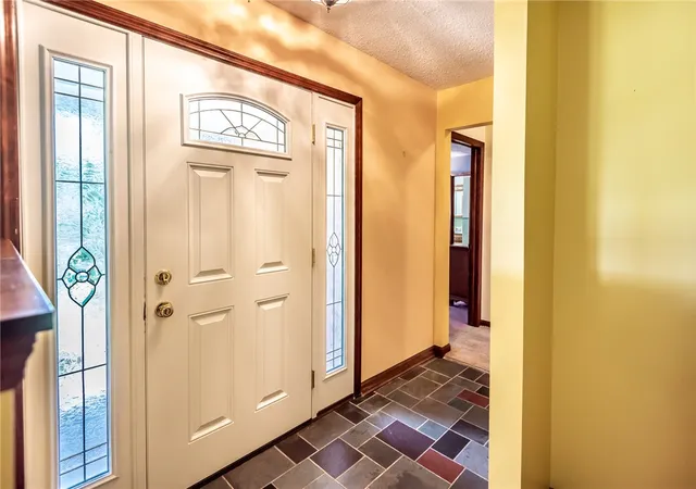 Photo 2 of Single family home for sale at 4160 Manchester Rd, Franklin, OH 45005 | MLS# 966611 | Listing updated on 2026-08-20