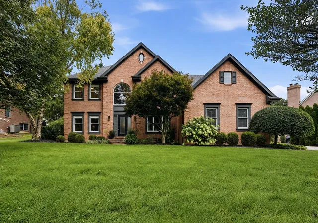 Photo 3 of Sale Pending at 6425 Katherine Manor Ct, Liberty Twp, OH 45011 | MLS# 966870 | Listing updated on 2026-08-26