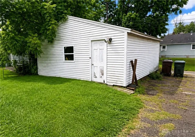 Photo 3 of Sale Pending at 1356 Elmdale Dr, Dayton, OH 45409 | MLS# 966898 | Listing updated on 2026-08-19