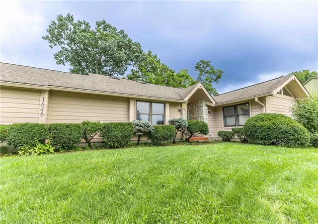 2nd image of 1646 Hickory Glenn Dr, Miamisburg, OH 45342 | MLS# 966868