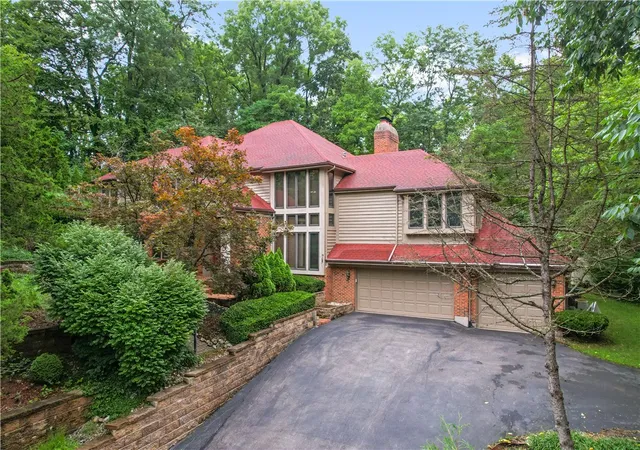 1st image of 6250 Wooden Shoe Ln, Dayton, OH 45459 | MLS# 966782