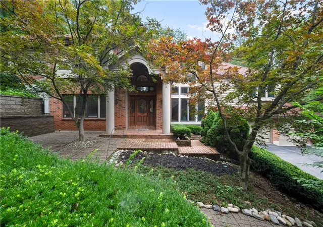 Photo 3 of Sale Pending at 6250 Wooden Shoe Ln, Dayton, OH 45459 | MLS# 966782 | Listing updated on 2026-08-24