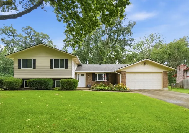 1st image of 8919 Deep Forest Ln, Dayton, OH 45458 | MLS# 966527