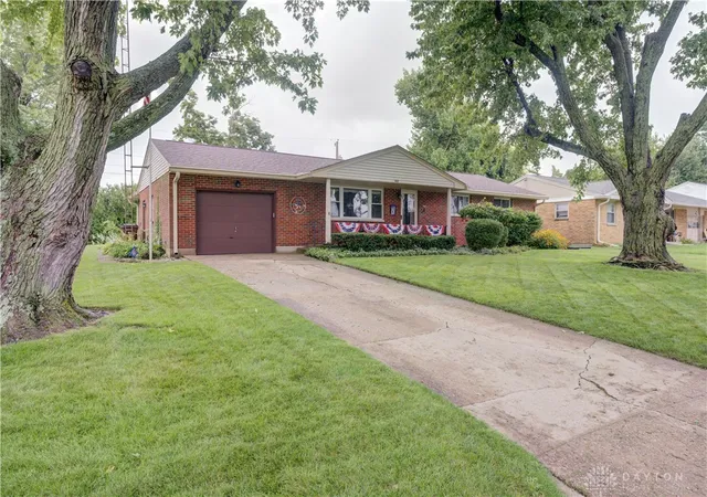 Photo 1 of Single family home for sale at 327 S Chippewa Dr, Greenville, OH 45331 | MLS# 966402 | Listing updated on 2026-08-20