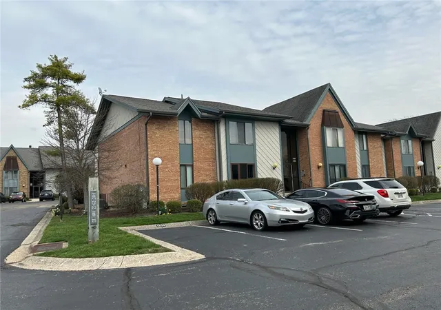 1st image of 1936 Washington Dr, Dayton, OH 45458 | MLS# 966926
