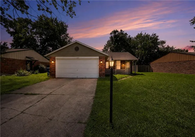 Photo 1 of Single family home for sale at 8377 Schoolgate Dr, Dayton, OH 45424 | MLS# 965360 | Listing updated on 2026-08-19