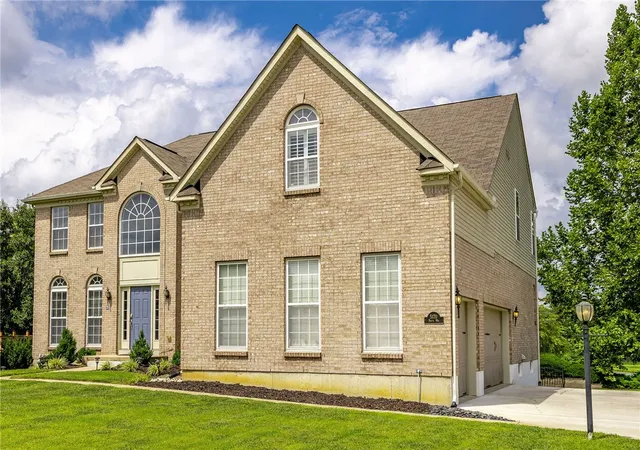 Photo 2 of Single family home for sale at 5170 Poets Way, Liberty Twp, OH 45011 | MLS# 966846 | Listing updated on 2026-08-25