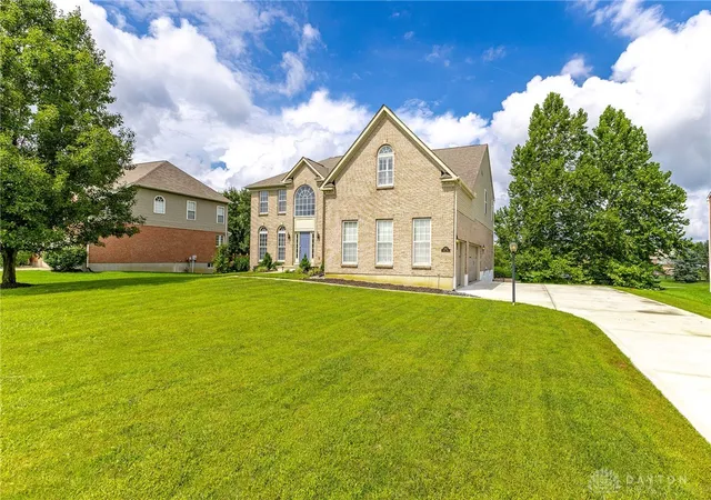 Photo 3 of Single family home for sale at 5170 Poets Way, Liberty Twp, OH 45011 | MLS# 966846 | Listing updated on 2026-08-25