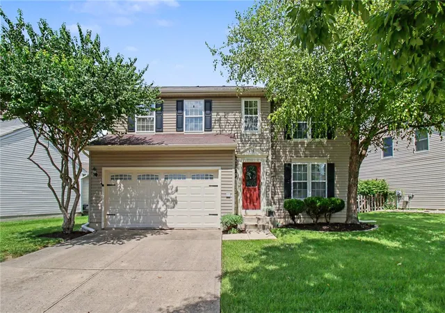2nd image of 176 Mcdaniels Ln, Springboro, OH 45066 | MLS# 966986
