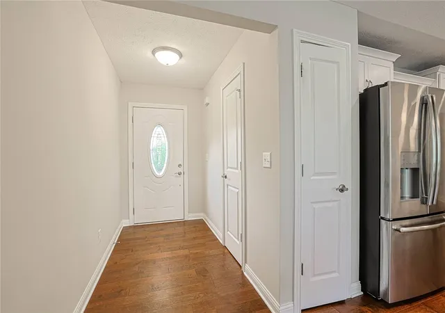 Photo 3 of Sale Pending at 727 Villa Ct, Trenton, OH 45067 | MLS# 966783 | Listing updated on 2026-08-25