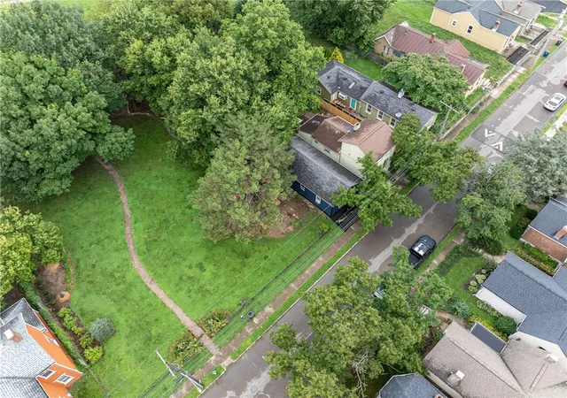21st image of 609 Hickory St, Dayton, OH 45410 | MLS# 966827