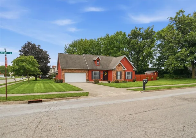 1st image of 2112 Simon Ct, Springfield, OH 45503 | MLS# 966970