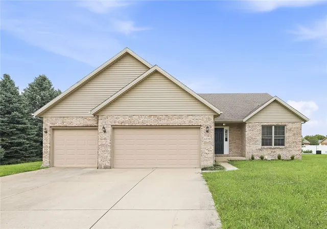 Photo 1 of Single family home for sale at 3370 Redbud Dr, Troy, OH 45373 | MLS# 964998 | Listing updated on 2026-08-21