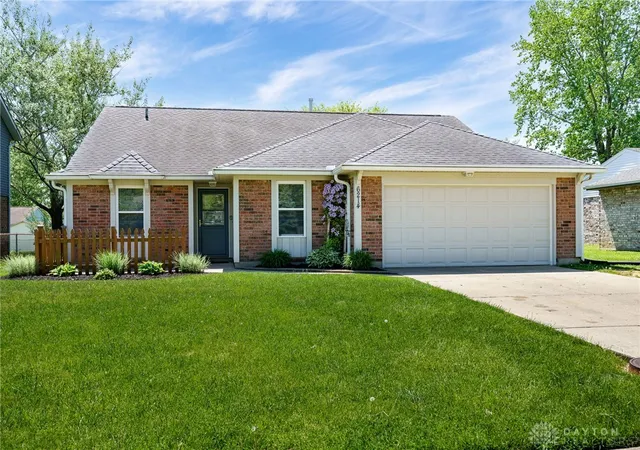 1st image of 6214 Shull Rd, Dayton, OH 45424 | MLS# 967082