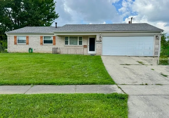 Photo 2 of Single family home for sale at 7201 Carmelita Dr, Dayton, OH 45424 | MLS# 966789 | Listing updated on 2026-08-20