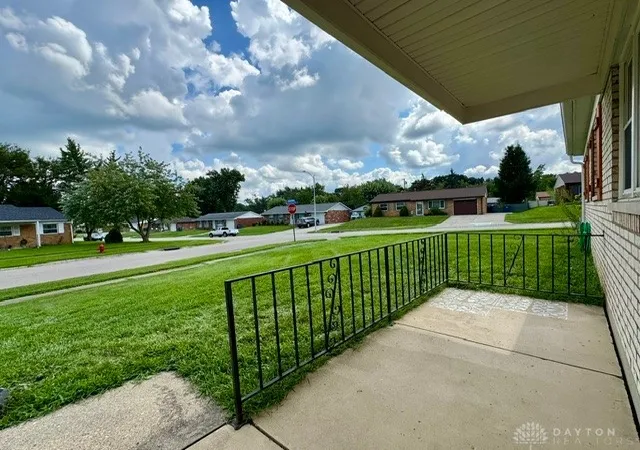 Photo 4 of Single family home for sale at 7201 Carmelita Dr, Dayton, OH 45424 | MLS# 966789 | Listing updated on 2026-08-20