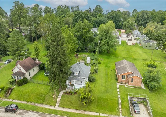2nd image of 1705 Hillside Ave, Springfield, OH 45503 | MLS# 967081