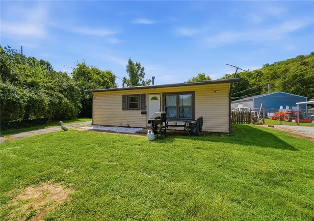 36th image of 414 Moore Ave, Miamisburg, OH 45342 | MLS# 967137