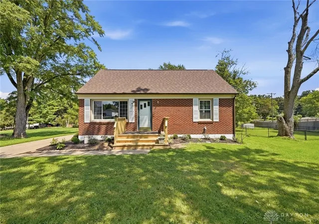 31st image of 1652 Ridgeway Dr, Springfield, OH 45506 | MLS# 967130
