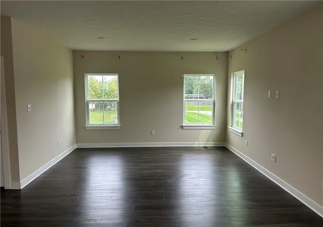 Photo 4 of Sale Pending at 384 Warm Springs Dr, Fairborn, OH 45459 | MLS# 967162 | Listing updated on 2026-10-05