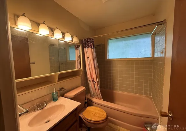 Photo 4 of Sale Pending at 507 Pandora Dr, Riverside, OH 45431 | MLS# 966733 | Listing updated on 2026-08-23