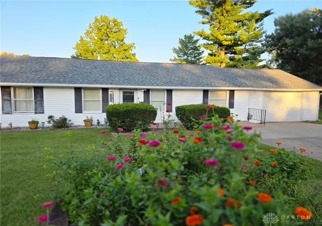 Photo 1 of Single family home for sale at 7860 Allison Ave, Dayton, OH 45415 | MLS# 967215 | Listing updated on 2026-08-25