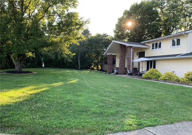 2nd image of 555 Briarwood Ct, Troy, OH 45373 | MLS# 967287