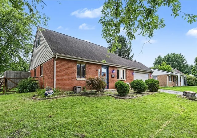 3rd image of 680 Georgia Dr, Xenia, OH 45385 | MLS# 967313