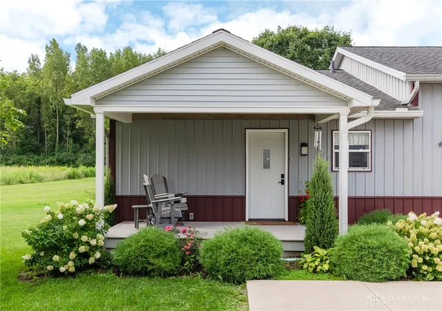 image of 213 E Lawn Ave, St Paris, OH 43072 | MLS# 967318