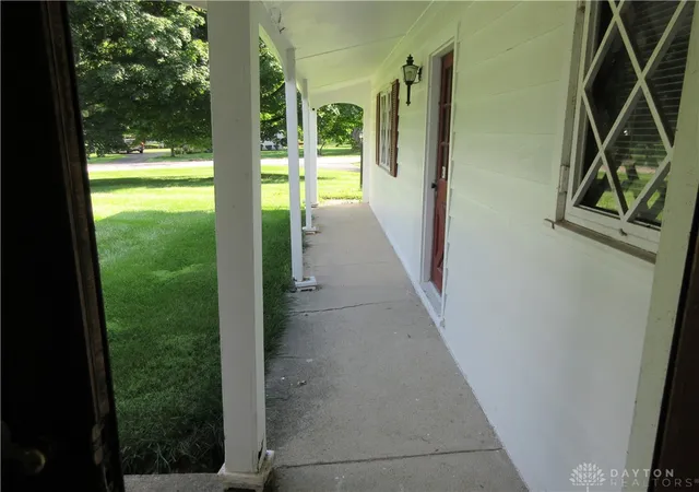 Photo 3 of Single family home for sale at 827 Hickory Ln, Troy, OH 45373 | MLS# 967322 | Listing updated on 2026-08-24