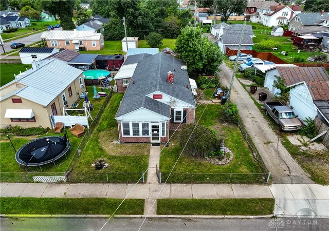 1st image of 1021 14th Ave, Middletown, OH 45044 | MLS# 967361