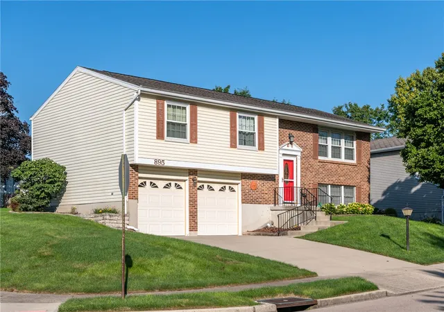 1st image of 895 Olde Farm Ct, Vandalia, OH 45377 | MLS# 967039