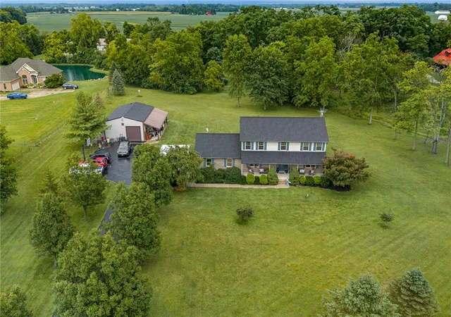 2nd image of 8400 Puddenbag Rd, Germantown, OH 45327 | MLS# 966370
