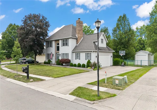1st image of 1084 Kingsgate Rd, Springfield, OH 45503 | MLS# 967397