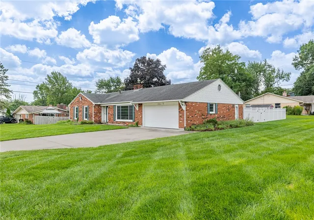 32nd image of 2206 Fox Run Rd, Miami Twp, OH 45459 | MLS# 966867