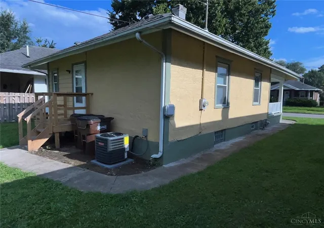 10th image of 603 17th Ave, Middletown, OH 45044 | MLS# 967422