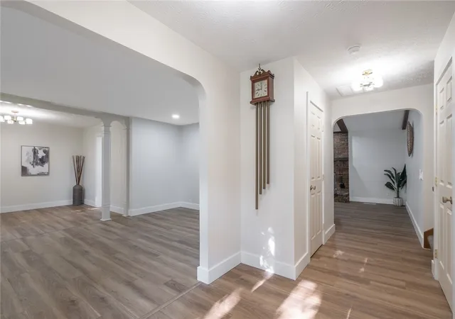 Photo 4 of Single family home for sale at 185 Bramblebush Trl, Beavercreek, OH 45440 | MLS# 967425 | Listing updated on 2026-08-25
