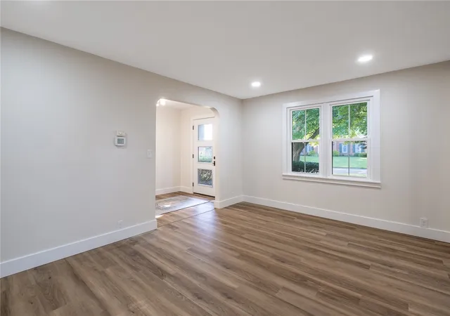 Photo 5 of Single family home for sale at 185 Bramblebush Trl, Beavercreek, OH 45440 | MLS# 967425 | Listing updated on 2026-08-25