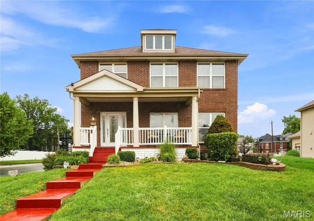 1st image of 5751 Clemens Ave, Saint Louis, MO 63112 | MLS# MIS26002356